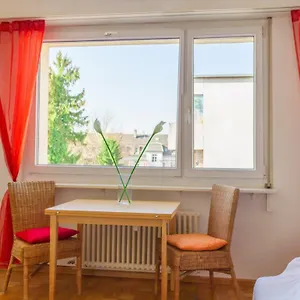 Am Rhein Apartment