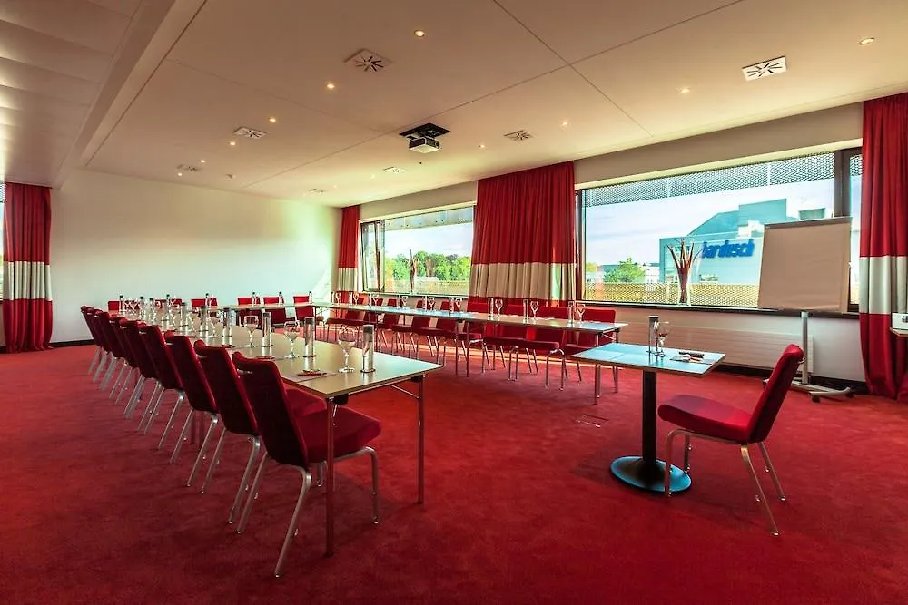 Airport Hotel Basel - Convenient & Friendly